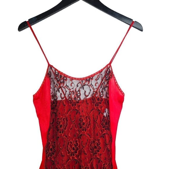 Vintage 1960 BOLD Red & Black Lace Floral Liquid Satin Nylon Maxi long Lingerie - Picture 2 of 10